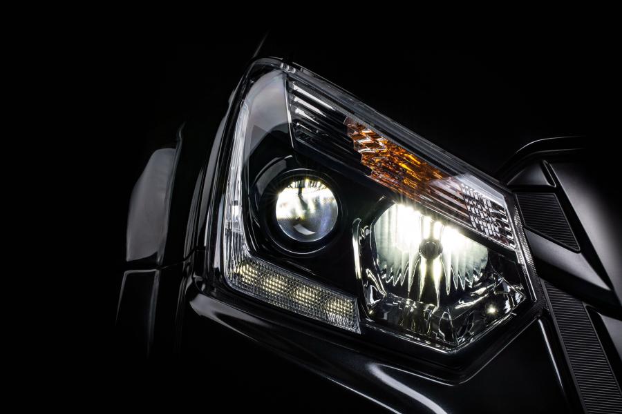 Детали экстерьера Isuzu D-Max Stealth by Arctic Trucks 2018 года  (UK) (фото 7 из 12)